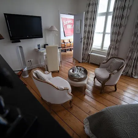 فندق مبيت وإفطار Bienvenue Chez Nous بيرج